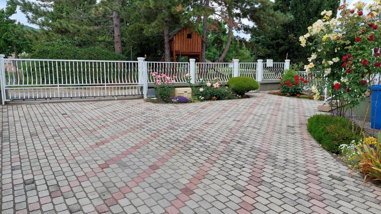 Apartman Ludika *